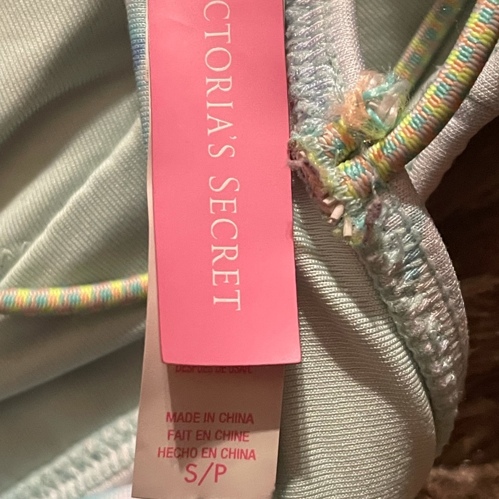 Victoria’s Secret Swimsuit - Picture 4 of 7